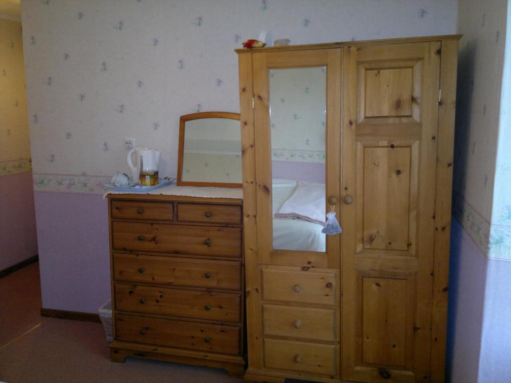 La Maison Jaune Bed & Breakfast Bouresse Bilik gambar